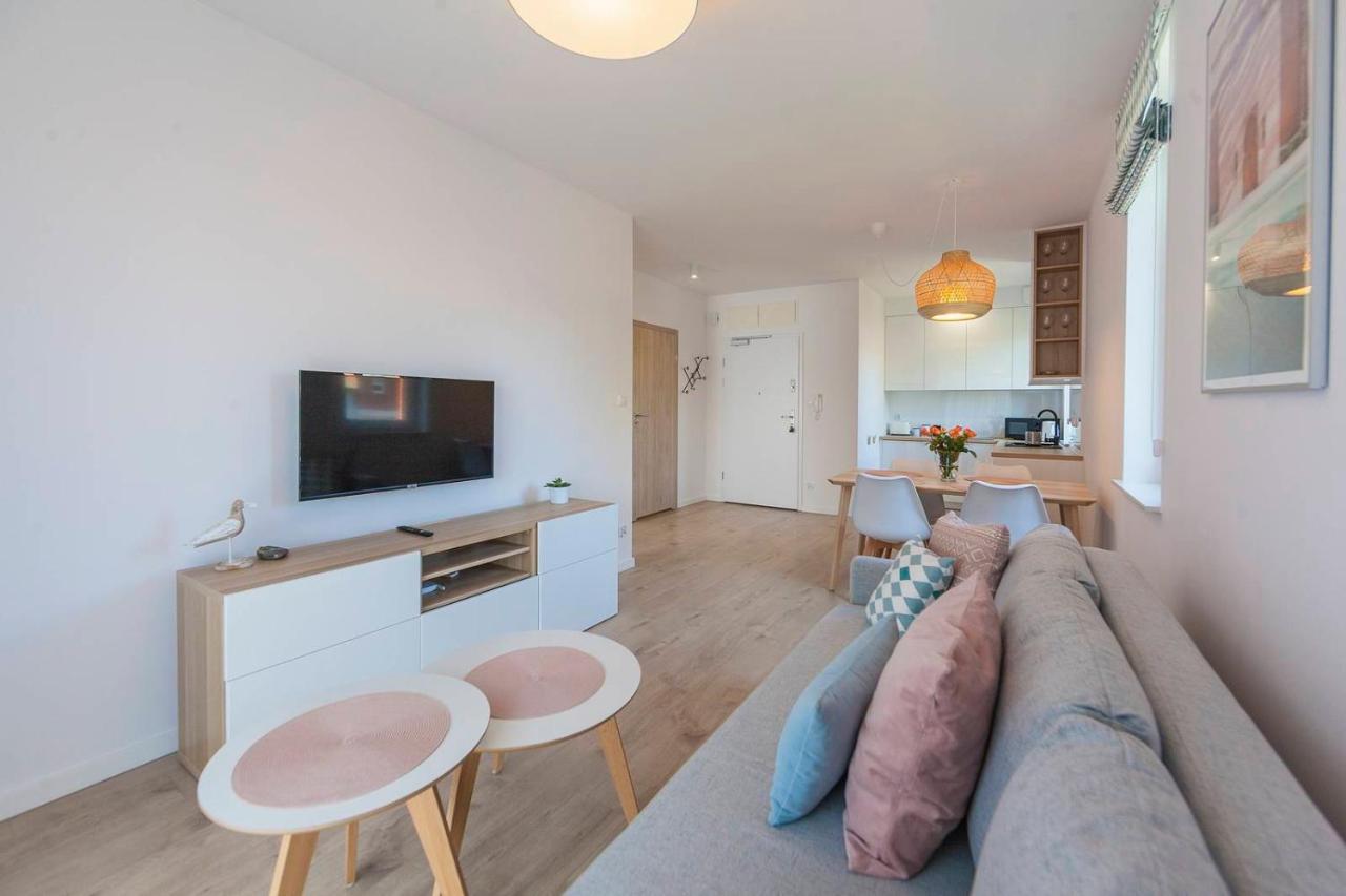 Mi Casa Holidays Apartamenty Olimpijska O2 เมียลโน ภายนอก รูปภาพ